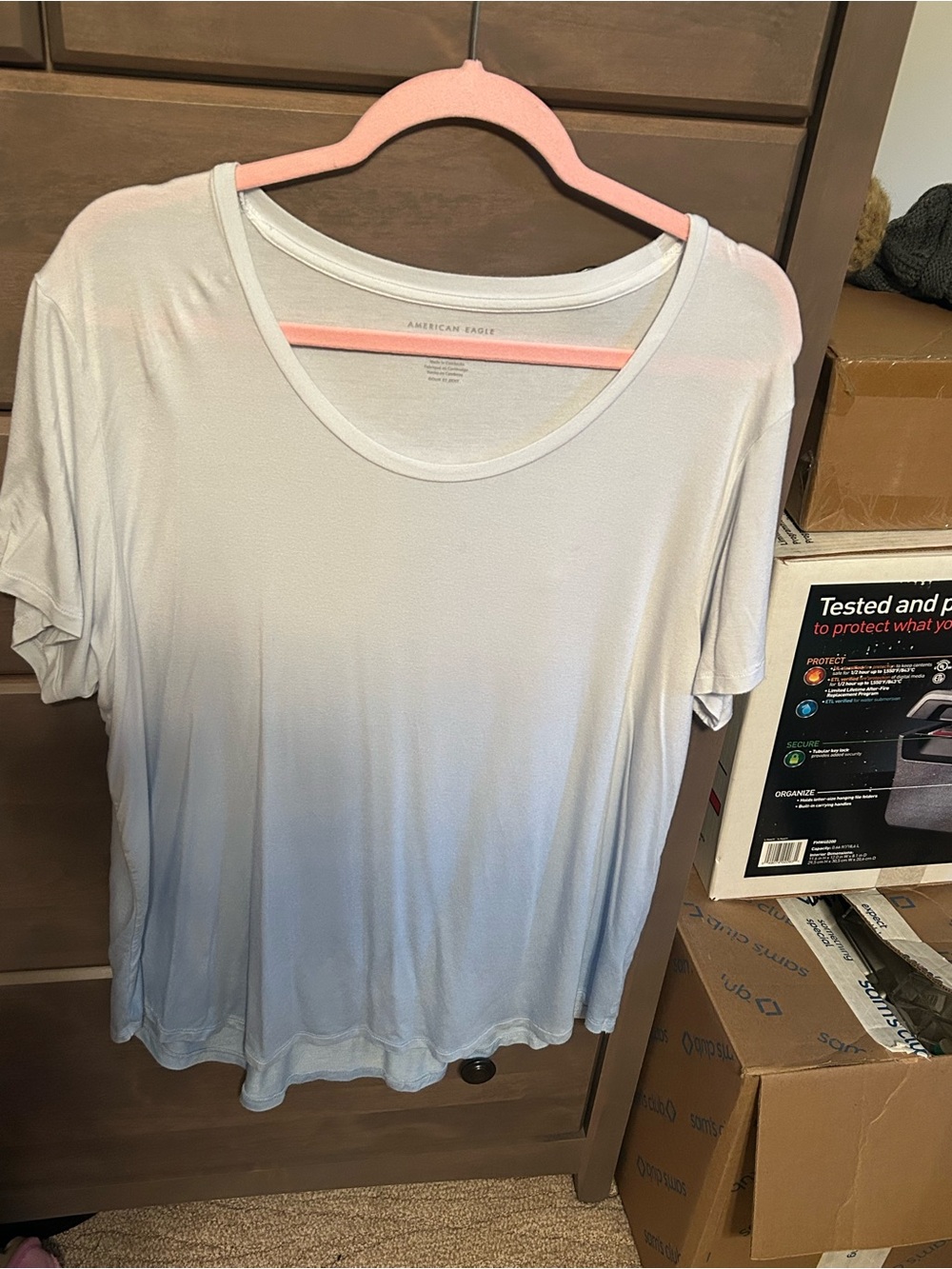 American Eagle Outfitters Women's Light blue ombré Scoop Soft & Sexy Tee